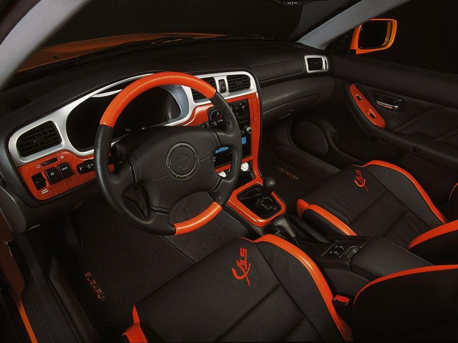  Subaru ST-X Concept 2000 года  (фото 4 из 4)